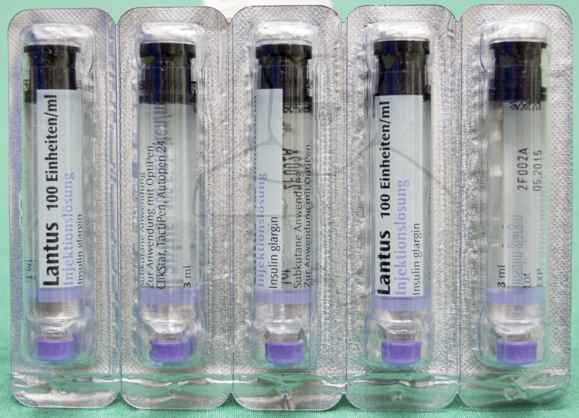 Insulin Patrone 'Lantus', Eingeschweißte Patronen, Rückseite